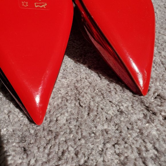 CHRISTIAN LOUBOUTIN Hot Chick 100 metallic patent red pumps 39 - Picture 14 of 16